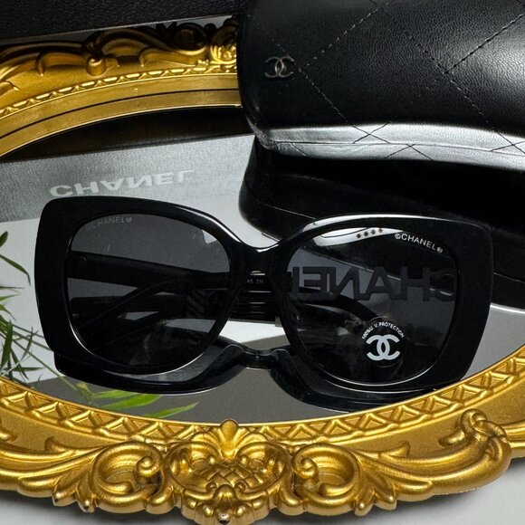 Chanel Logo Sunglasses☀️ - Picture 3 of 11